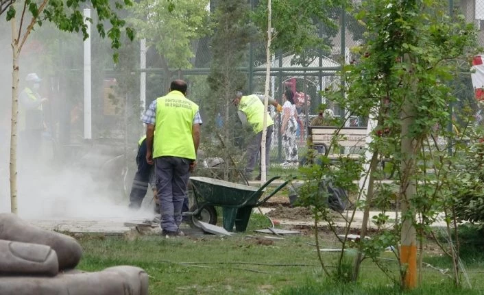 Van'daki belediyeler kısıtlama gününü fırsata dönüştürüyor