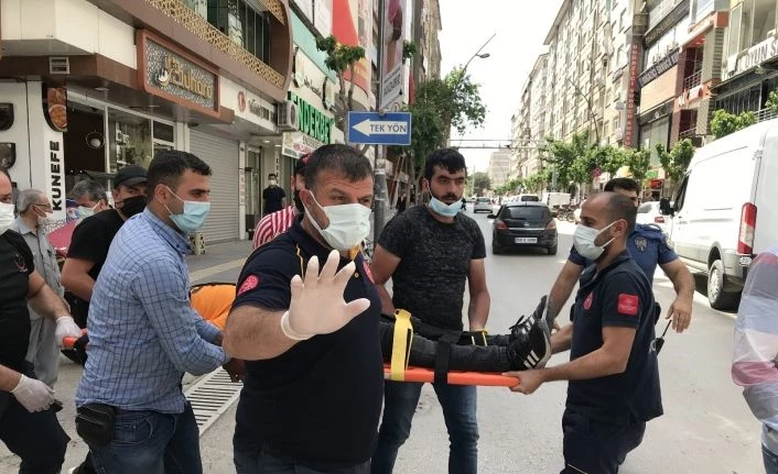 Elazığ’da minibüs motosiklete çarptı: 1 yaralı