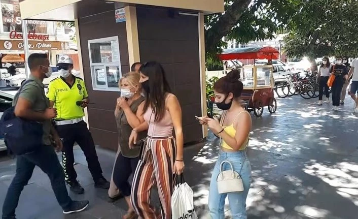 Erzincan’da tam kapanma sessizliği sona erdi, cadde ve sokaklarda hareketlilik başladı