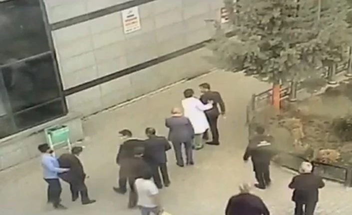 Van YYÜ Dursun Odabaş Tıp Merkezi Başhekimi cinayet teşebbüsünü durdurdu