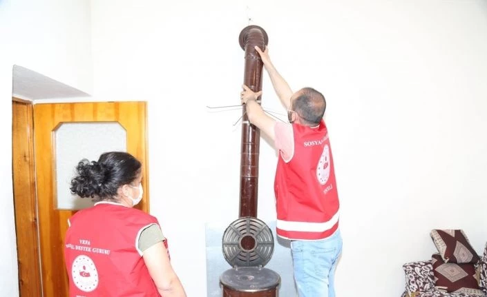 İmoş ninenin sobasını vefa ekibi kaldırdı