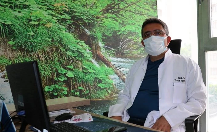 Korona virüs saç dökülmesine neden olabiliir