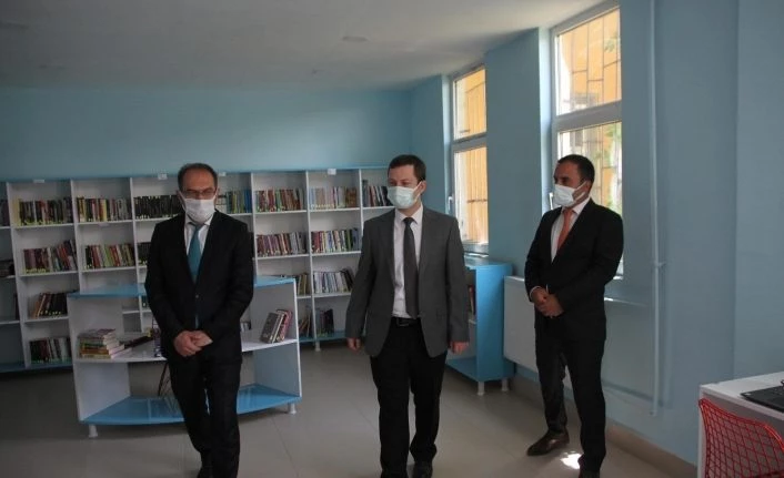 Malazgirt’te okul yenileme çalışması