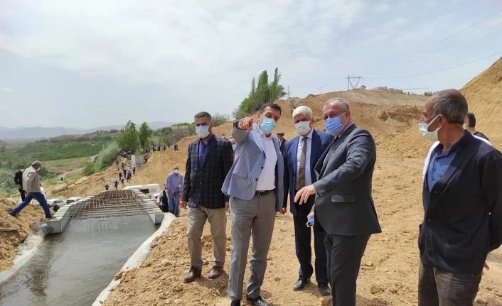 Şahnahanlıların sulama kanalı problemi çözüldü