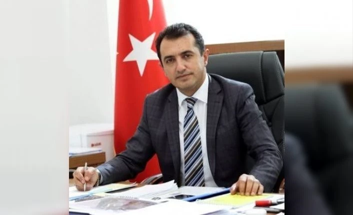 Van'da tarla sulamak için şehir şebekesine zarar verdiler