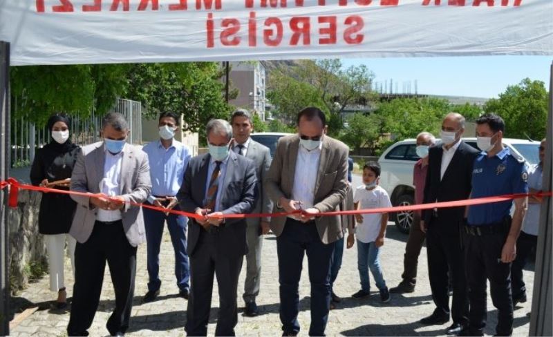 Adilcevaz’da el sanatları sergisi açıldı