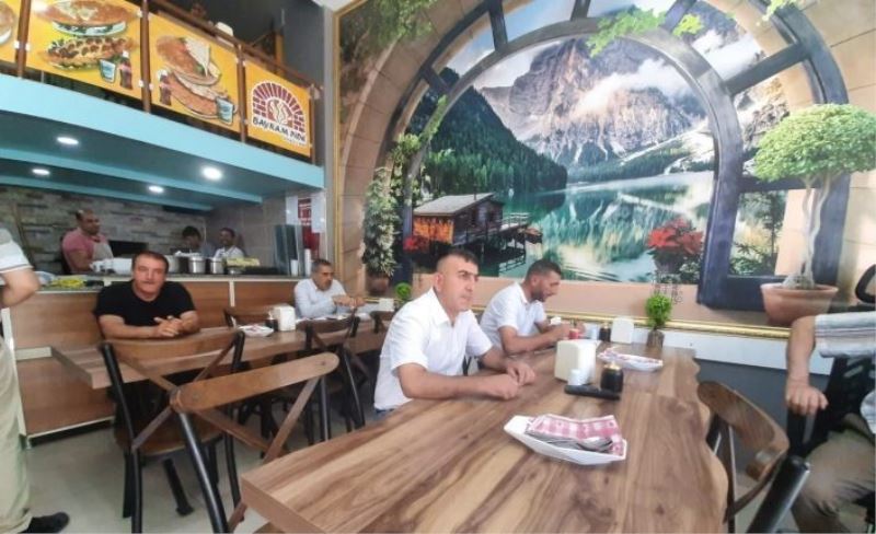 Bingöl’de normalleşme süreciyle esnaflar müşterilerini ağırlamaya başladı
