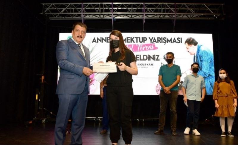 Malatya’da ‘Anneme Mektup’ yarışması ödül töreni düzenledi